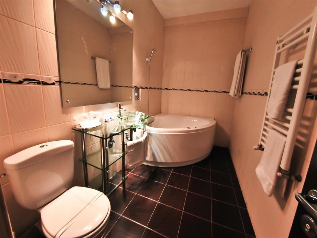Hotel Magic Gt Trivale بيتستِ الغرفة الصورة