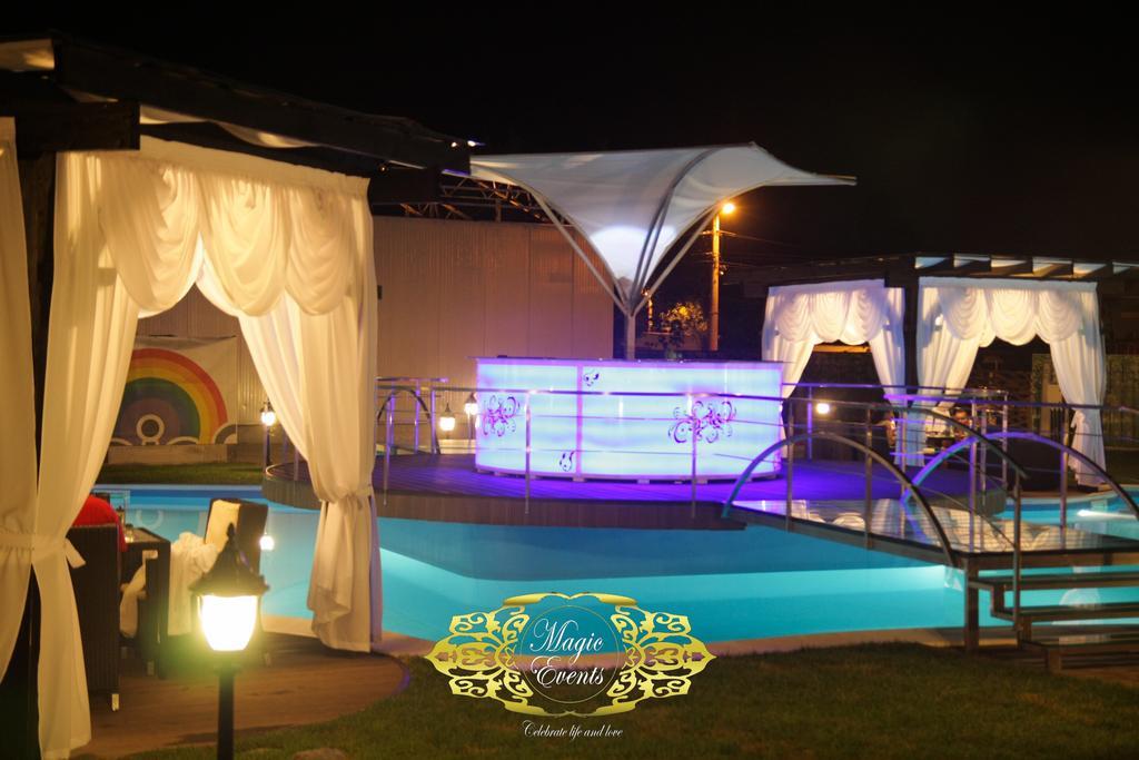 Hotel Magic Gt Trivale بيتستِ المظهر الخارجي الصورة
