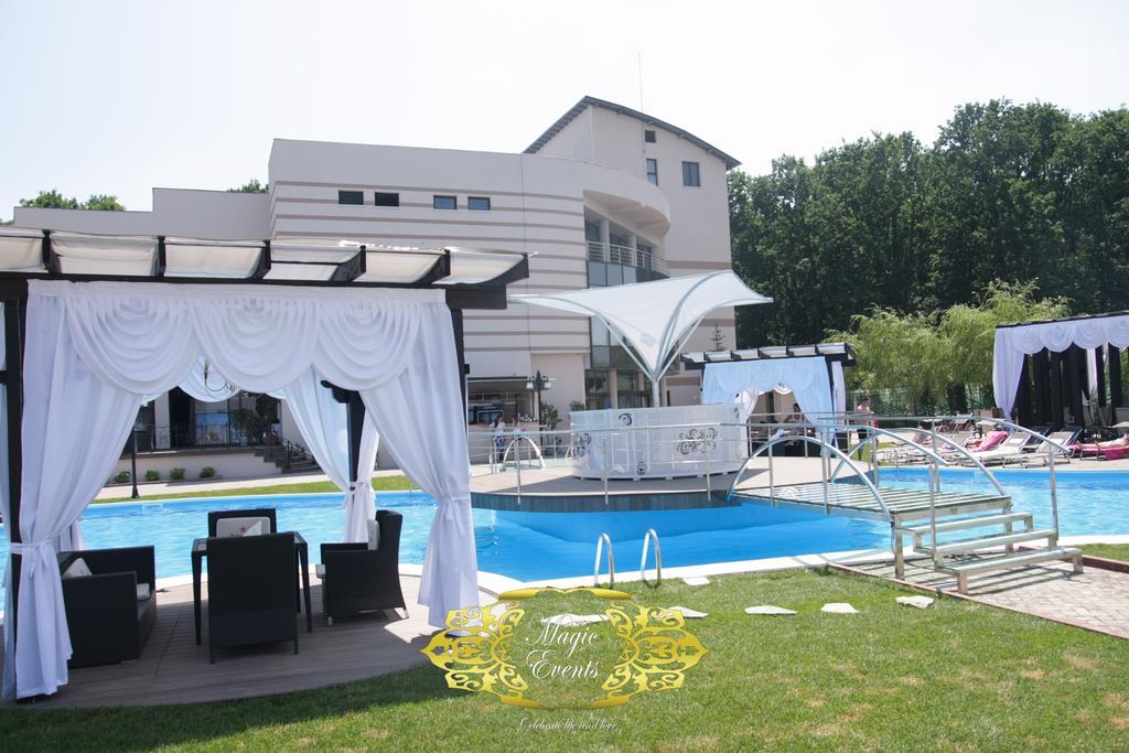 Hotel Magic Gt Trivale بيتستِ المظهر الخارجي الصورة